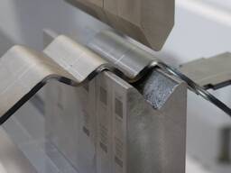 Гибка металла Разм. : 0,4-273 мм, Дл. : 0,2-6 мм, Вид: лист горячекатаный