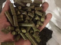 Гранулы из люцерны