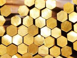 Шестигранник бронзовый 4,5—100 мм, марки БрАМц9—2; БрАЖНМц9—4—4—1; БрБ2