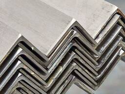 Уголок горячекатаный Размер1: 10-300 мм , Размер2: 3-200 мм, s= 1,4-35 мм, Марка: Ст3; Ст3